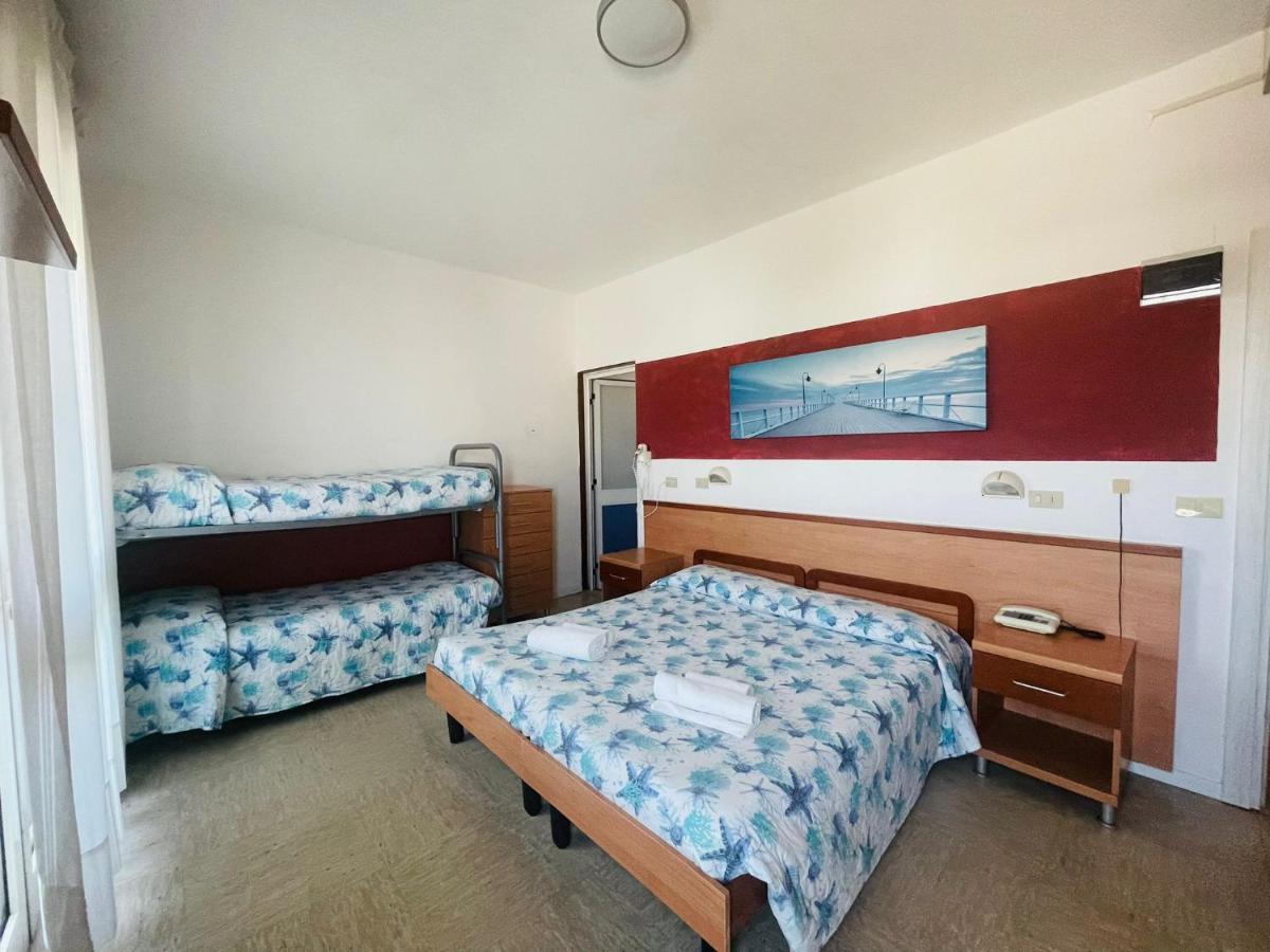Hotel Vianello Lido di Jesolo Ngoại thất bức ảnh