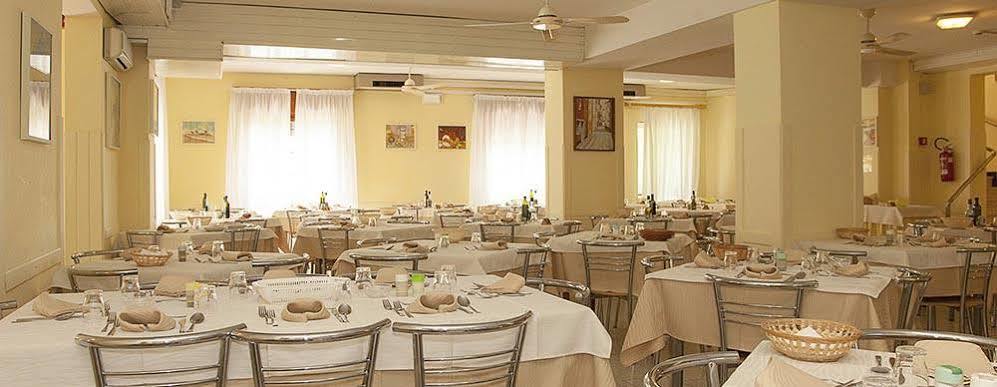 Hotel Vianello Lido di Jesolo Ngoại thất bức ảnh