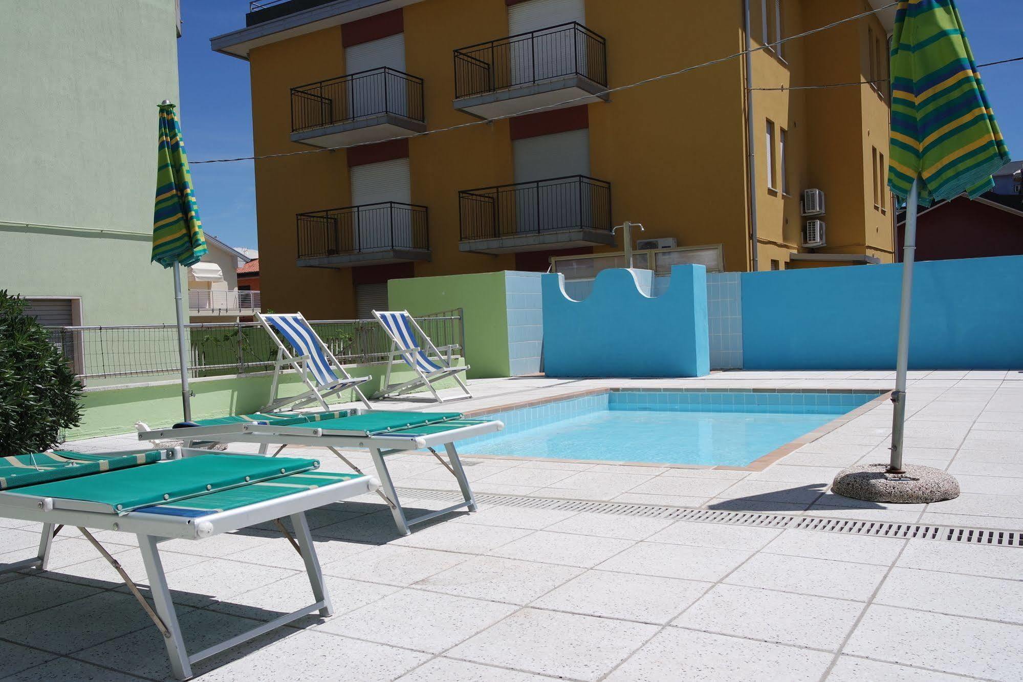 Hotel Vianello Lido di Jesolo Ngoại thất bức ảnh