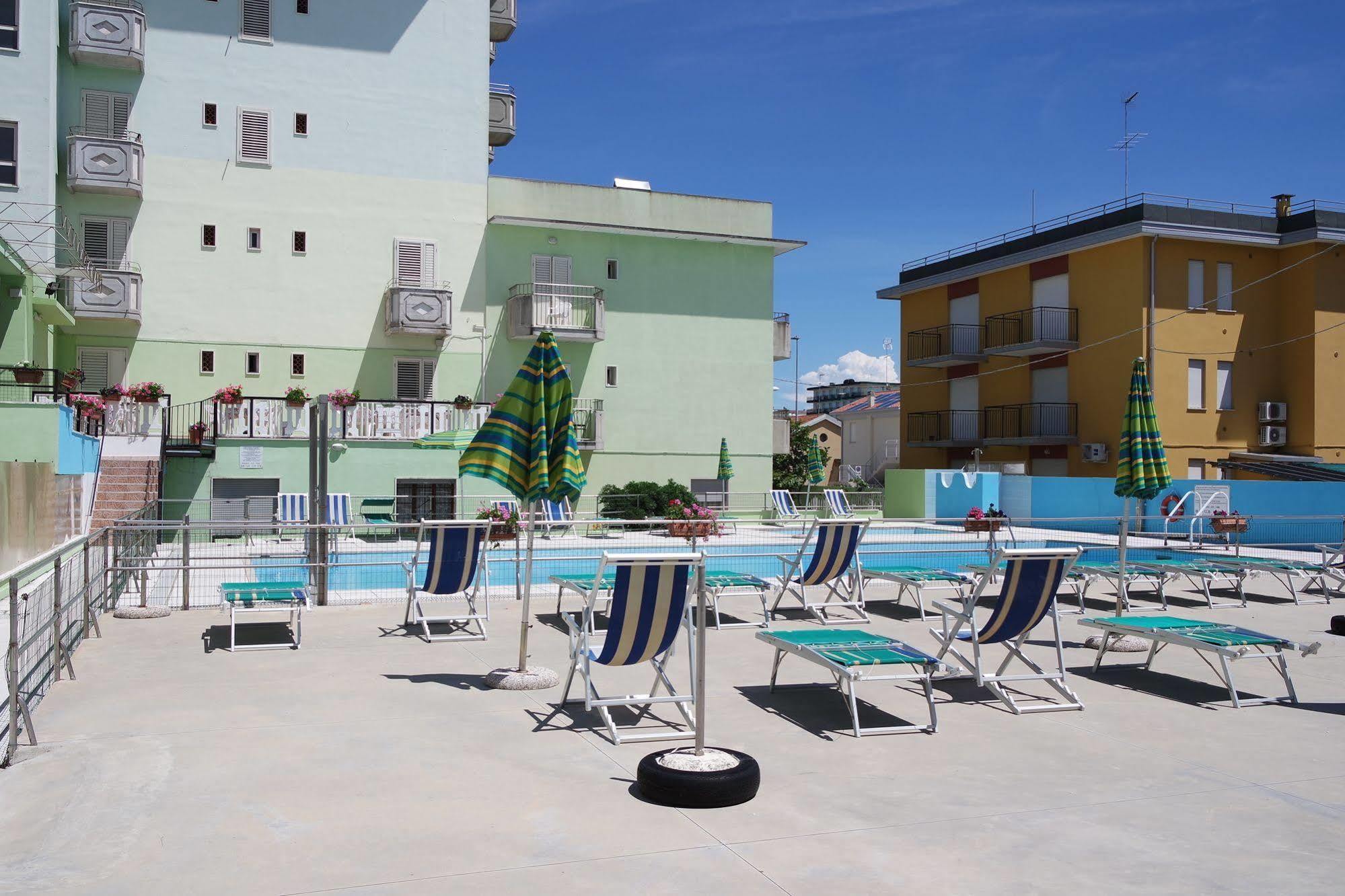 Hotel Vianello Lido di Jesolo Ngoại thất bức ảnh
